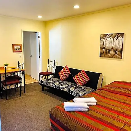 Baden Lodge